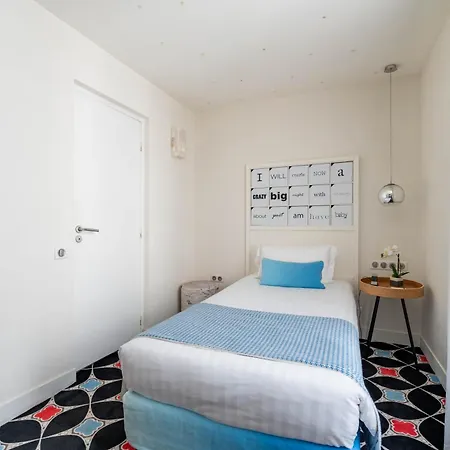 Joke - Astotel 3* Parigi