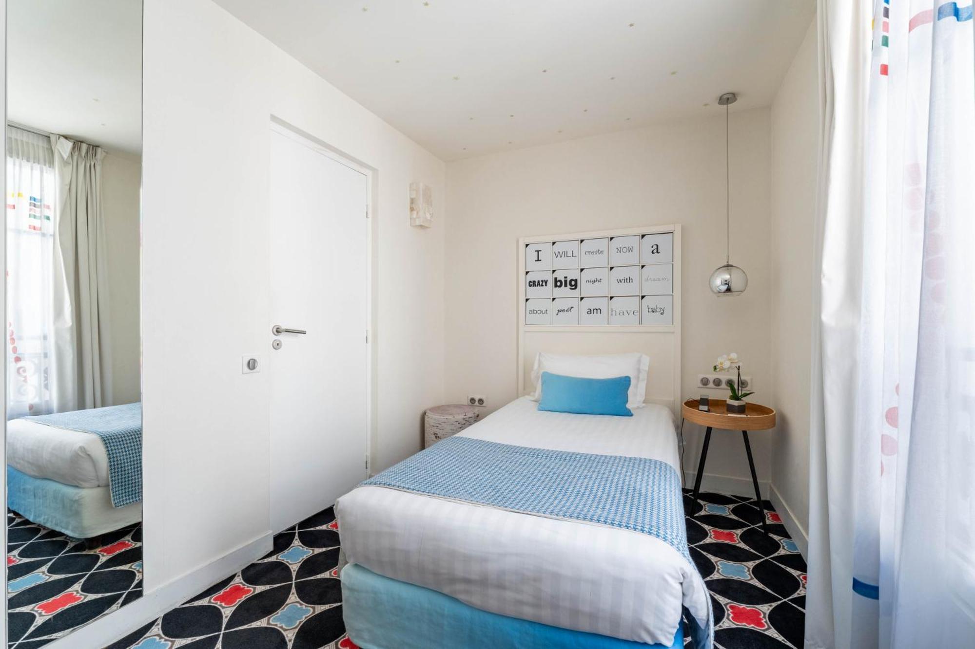 Joke - Astotel 3* Paris