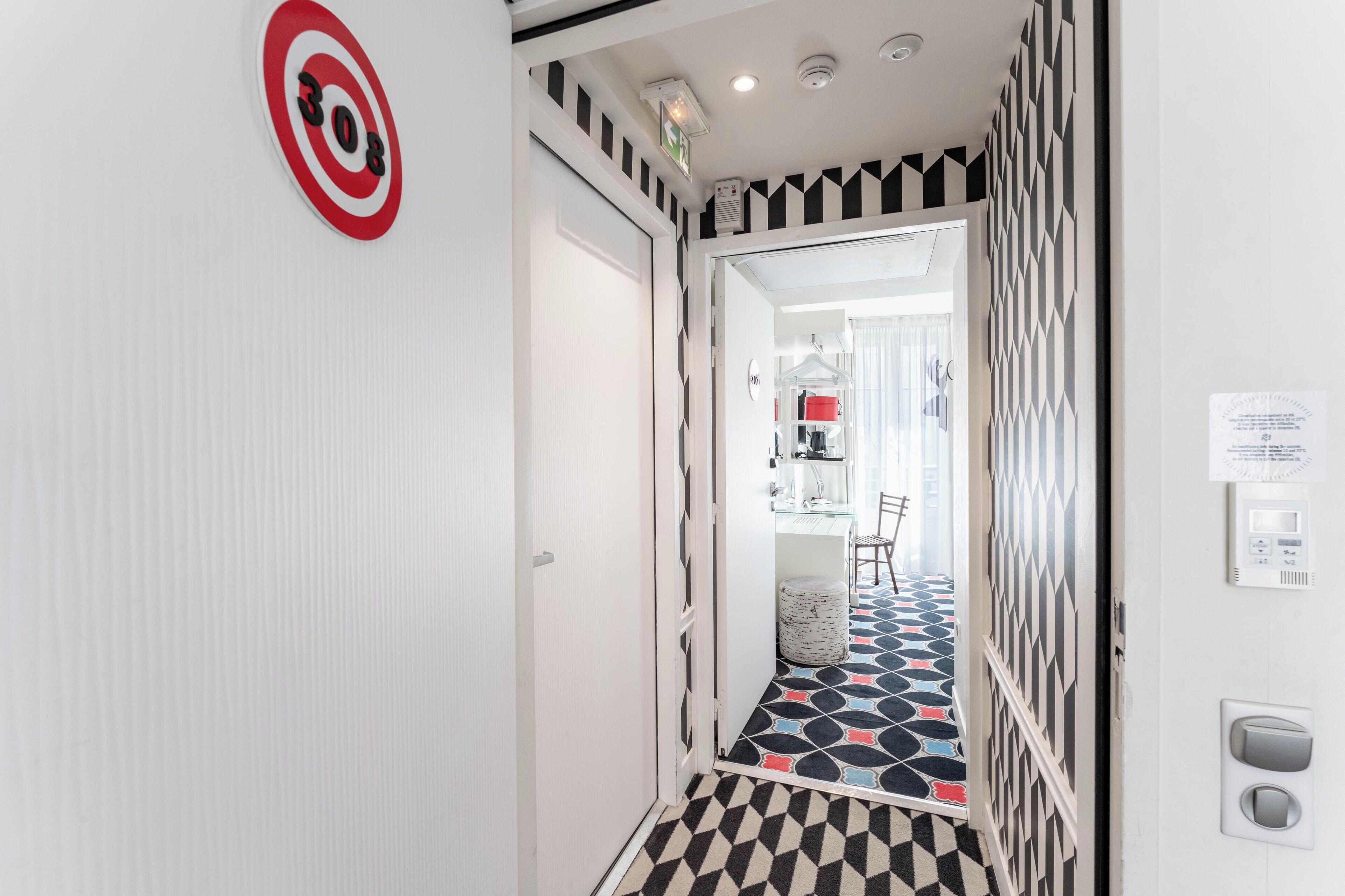 Joke - Astotel Hotel 3*