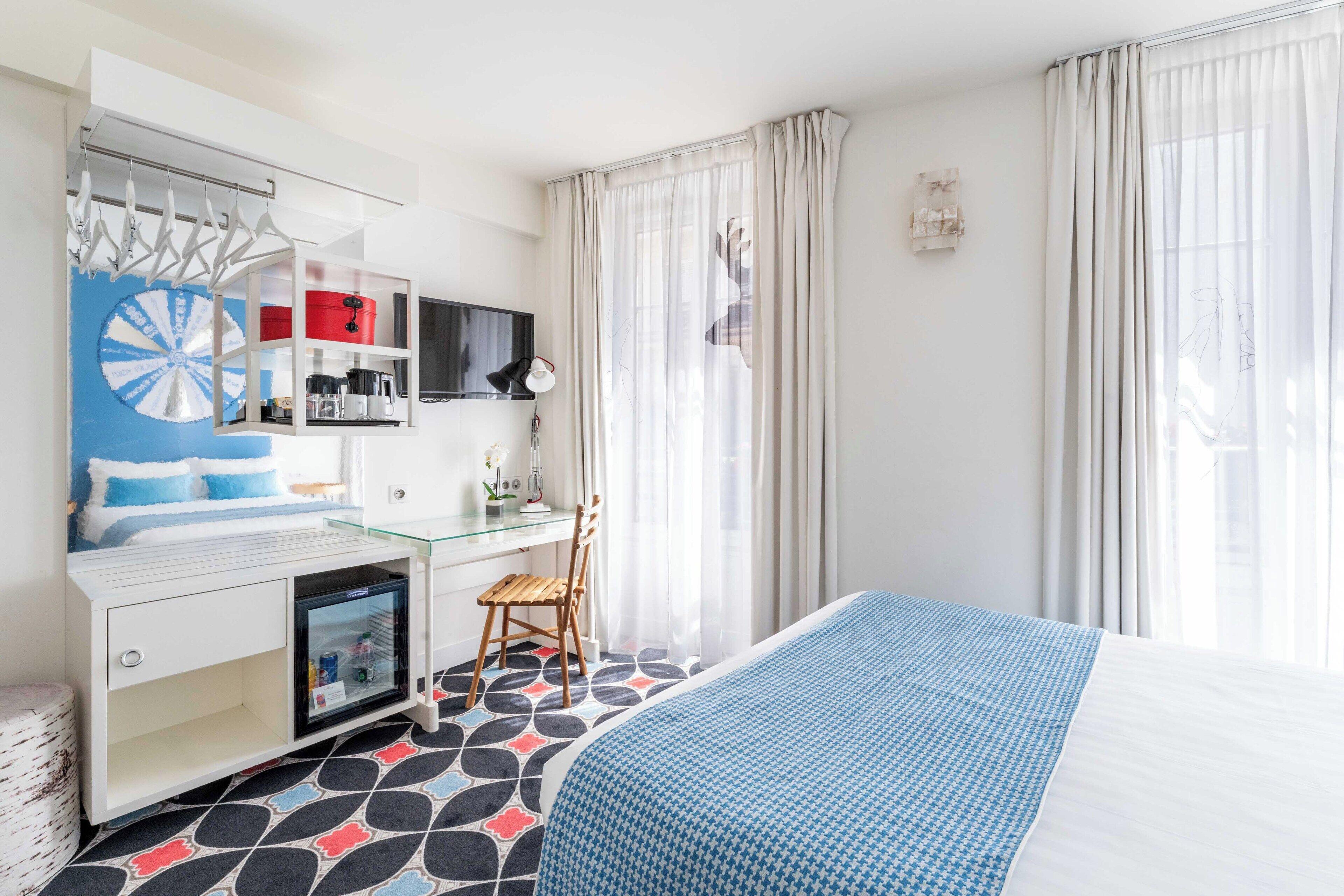 Joke - Astotel Hotel Paris